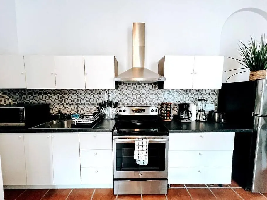 산후안 65 Fortaleza 1 - N Colonial Apt W/ Balconies & Views 아파트