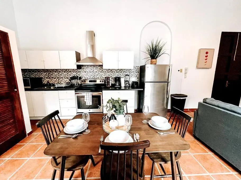 산후안 65 Fortaleza 1 - N Colonial Apt W/ Balconies & Views 아파트