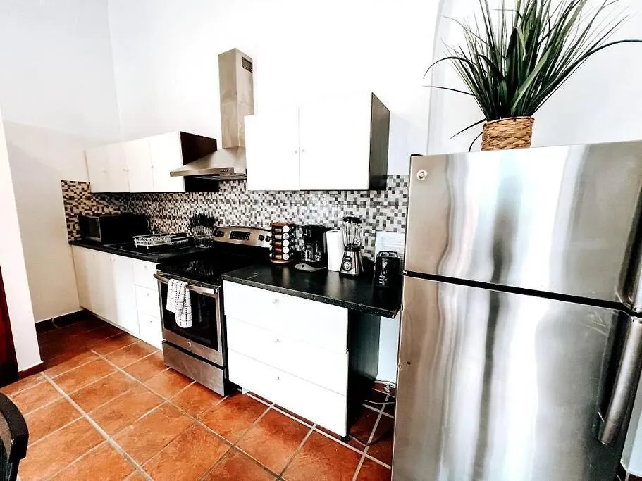 산후안 65 Fortaleza 1 - N Colonial Apt W/ Balconies & Views 아파트